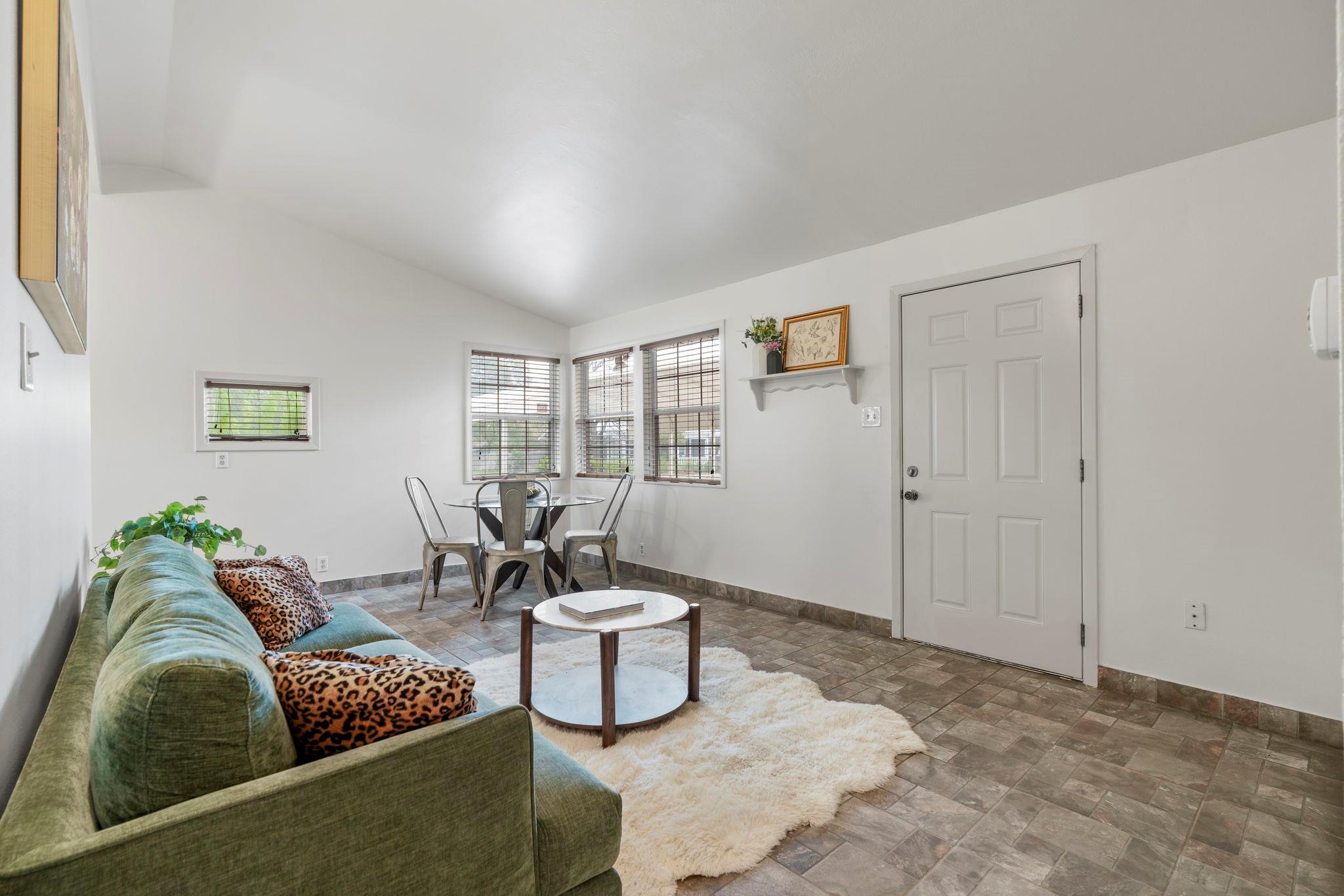 1508 S Walnut St, Georgetown, TX 78626