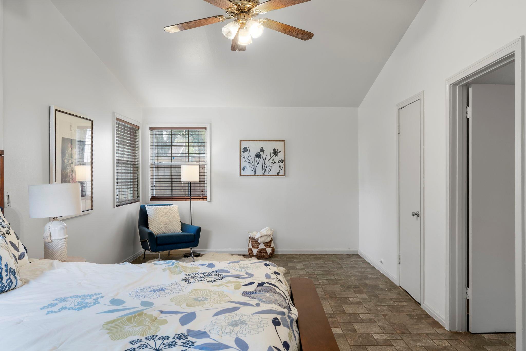 1508 S Walnut St, Georgetown, TX 78626