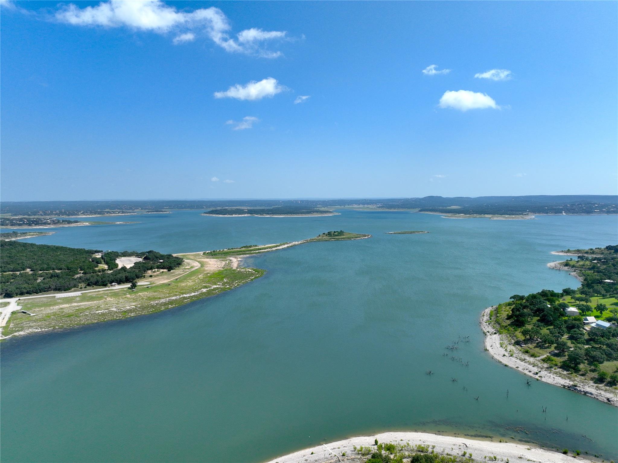 1232 Kings Cove Dr, Canyon Lake, TX 78133