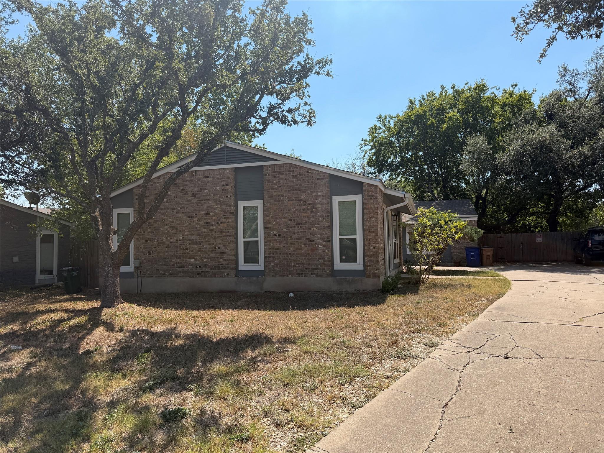 5808 Cherry Park # B, Austin, TX 78745