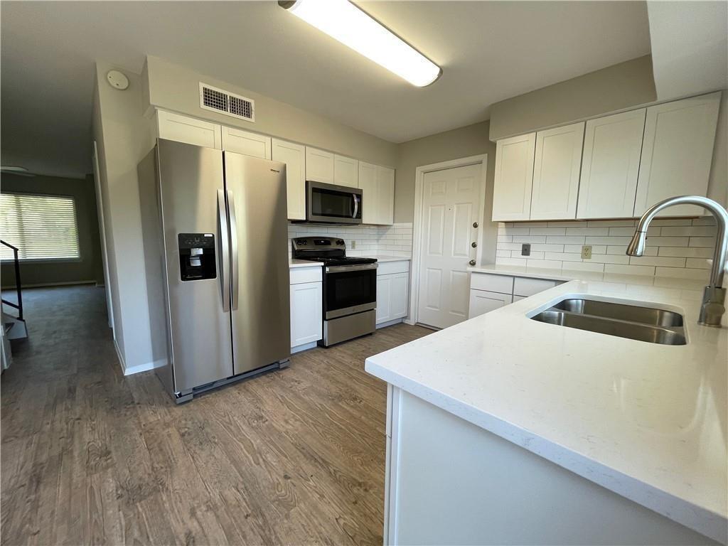 5061 Fort Clark Dr, Austin, TX 78745