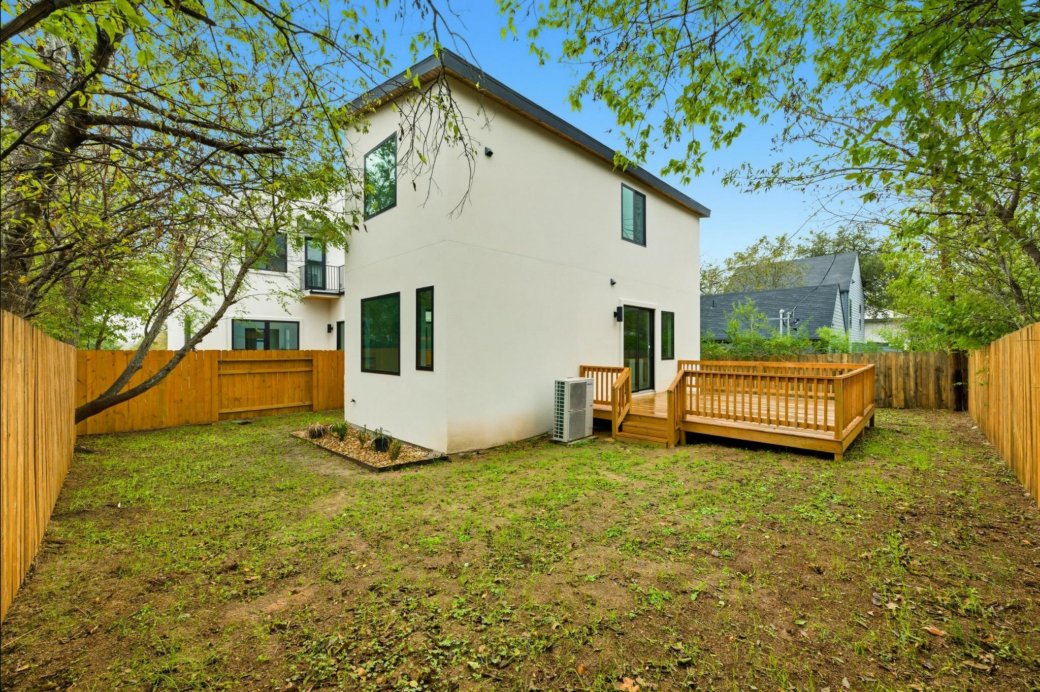 802 Philco Dr # 2, Austin, TX 78745