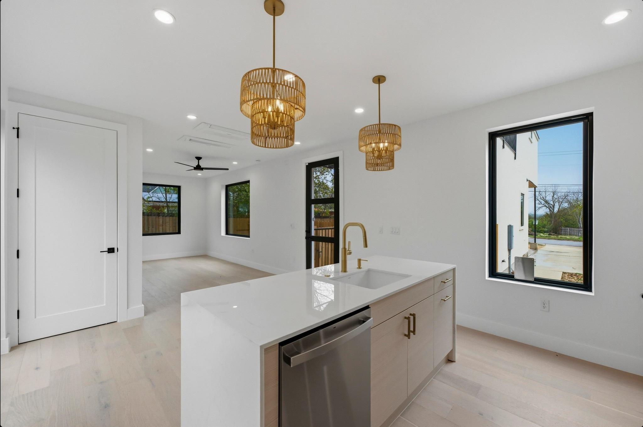 802 Philco Dr # 2, Austin, TX 78745