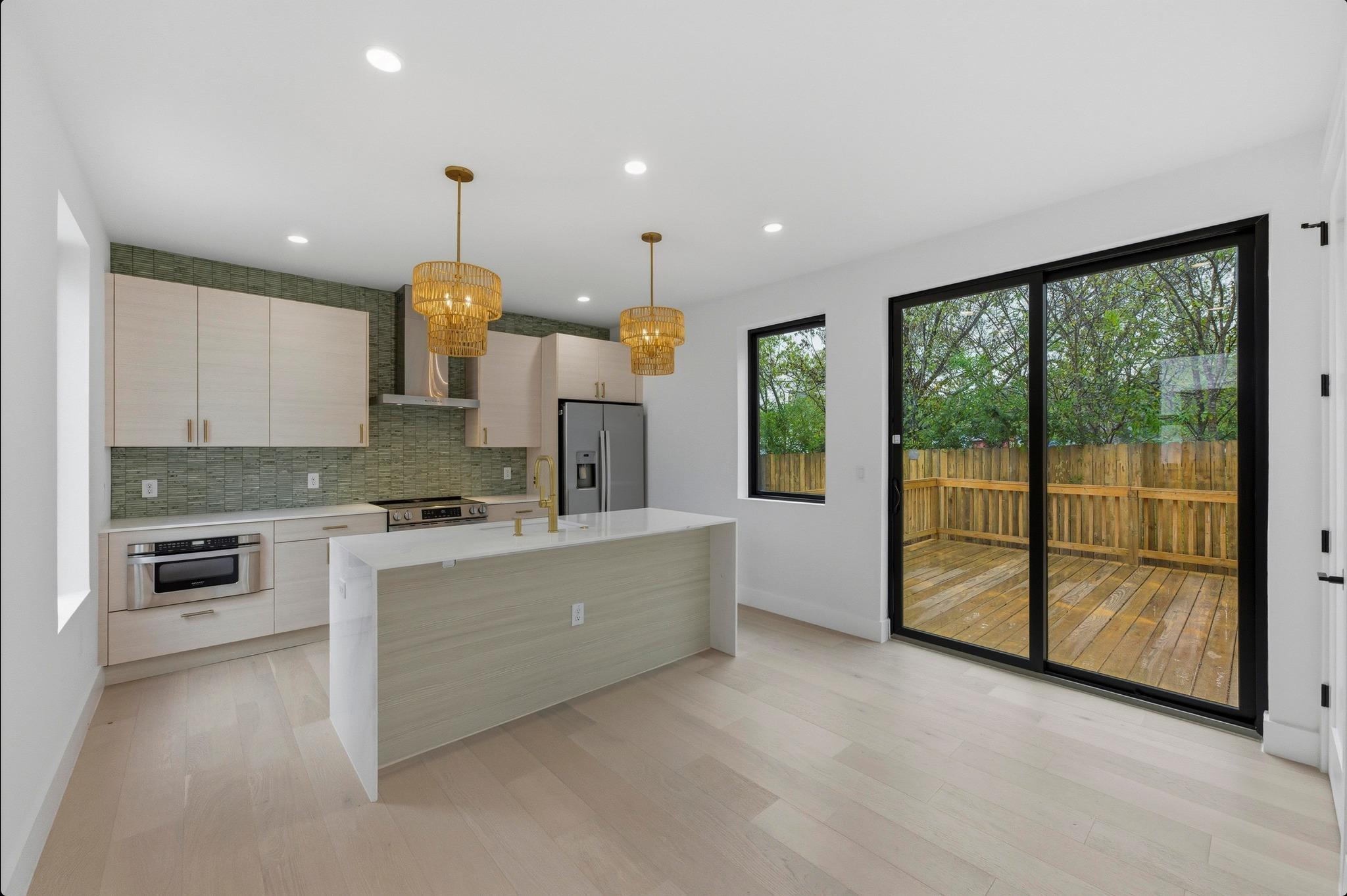 802 Philco Dr # 2, Austin, TX 78745