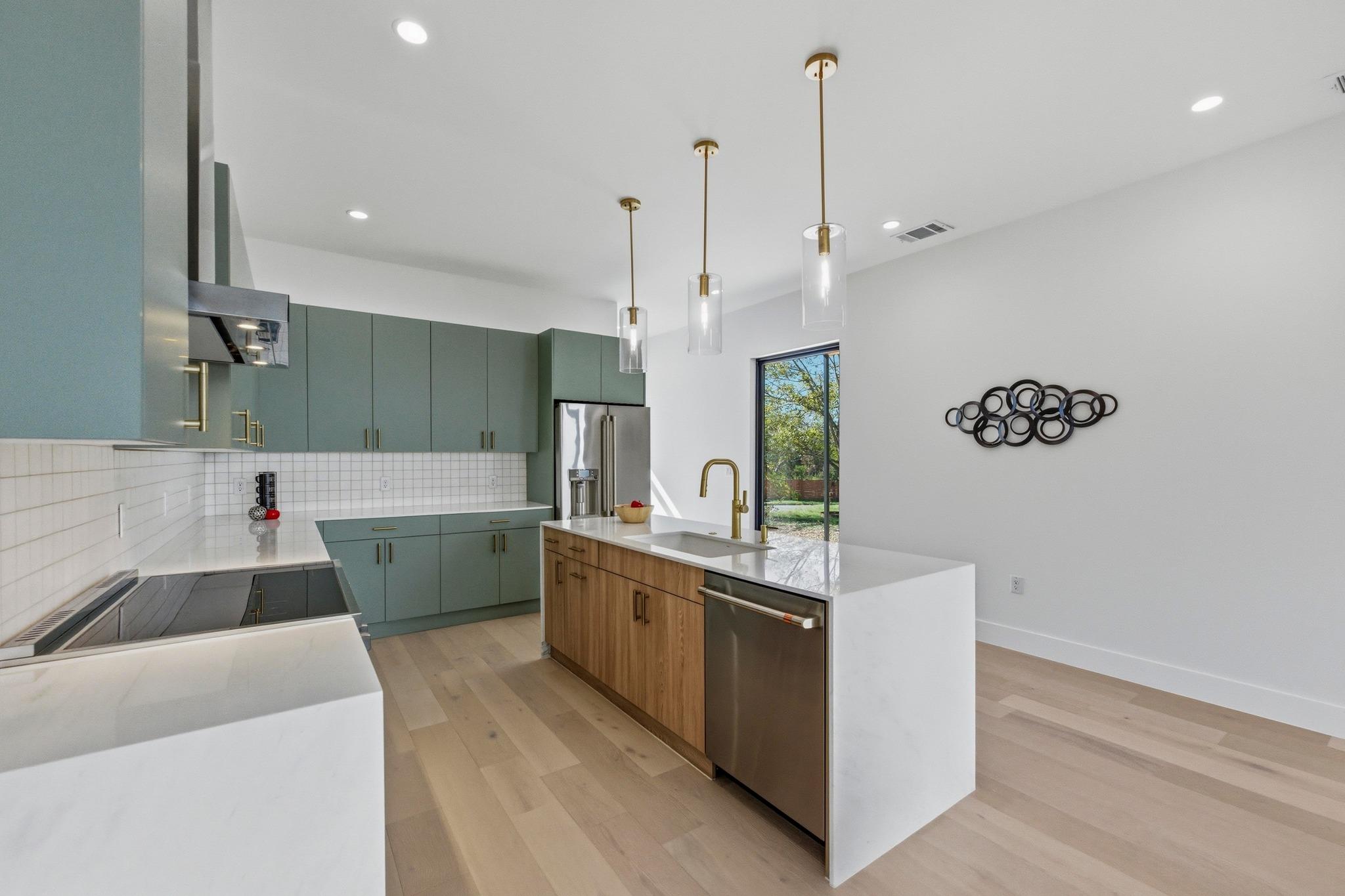 802 Philco Dr # 1, Austin, TX 78745