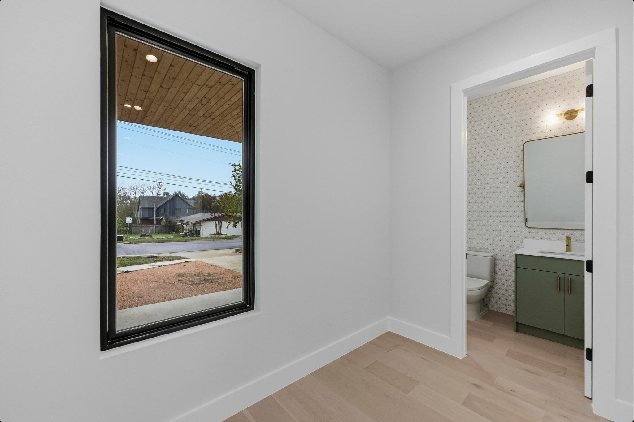 802 Philco Dr # 1, Austin, TX 78745