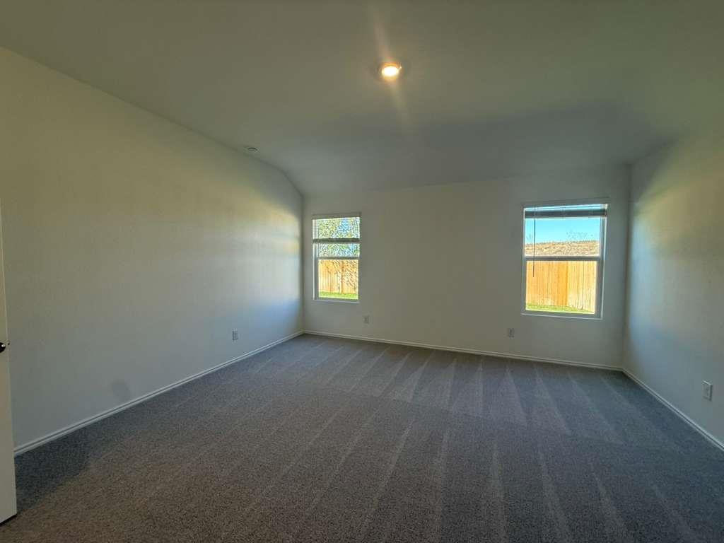 577 Sormonne Loop, Kyle, TX 78640