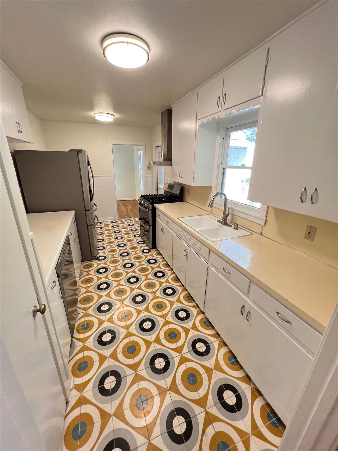 1908 Aggie Ln, Austin, TX 78757