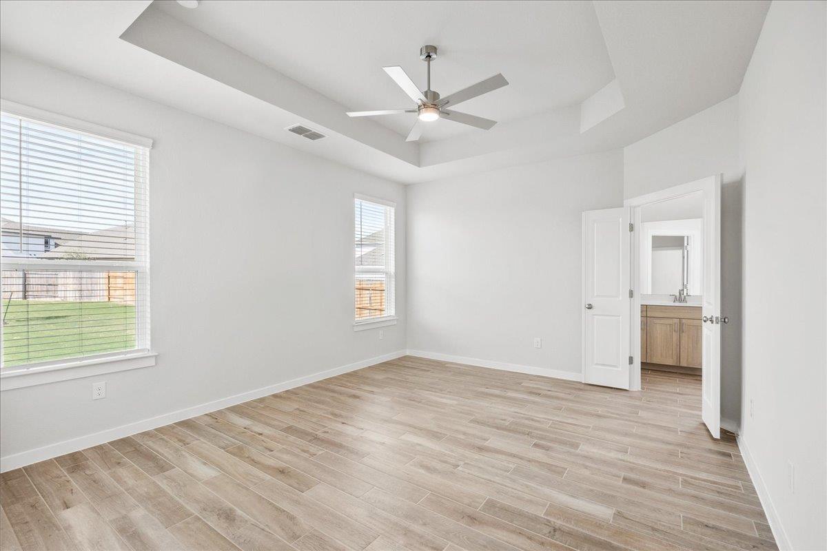 122 Paul Pena Dr, San Marcos, TX 78666