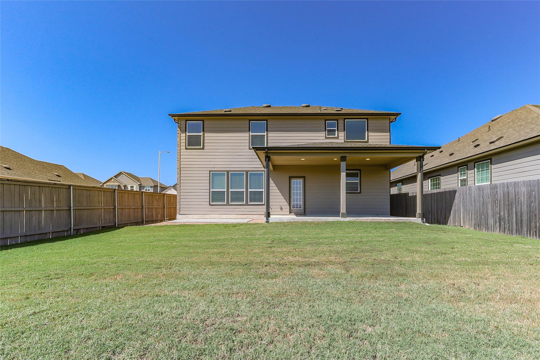 8203 Knoxville Trl, Austin, TX 78744