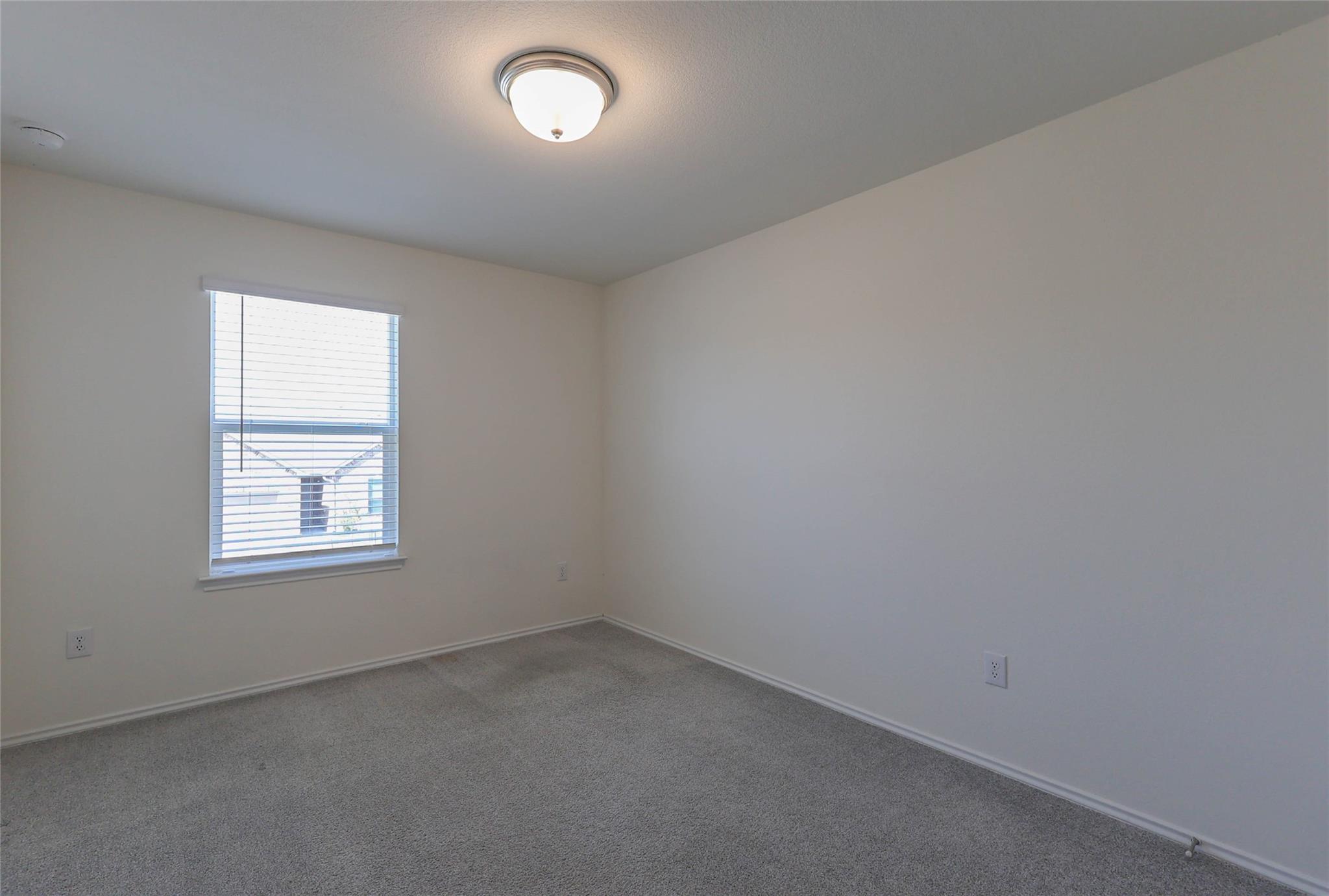 8203 Knoxville Trl, Austin, TX 78744