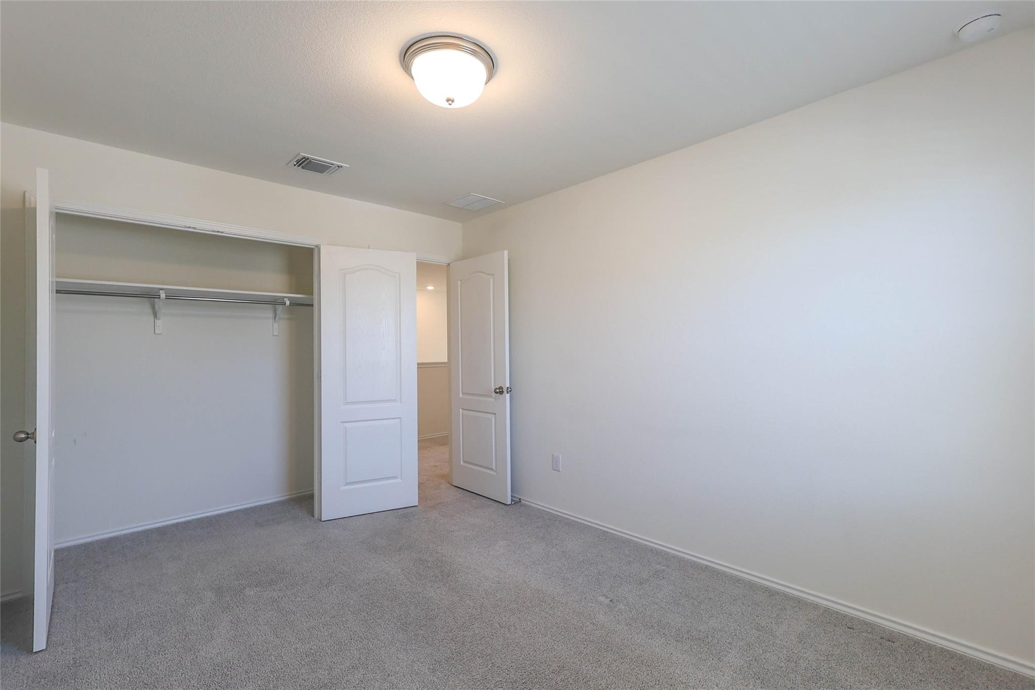 8203 Knoxville Trl, Austin, TX 78744