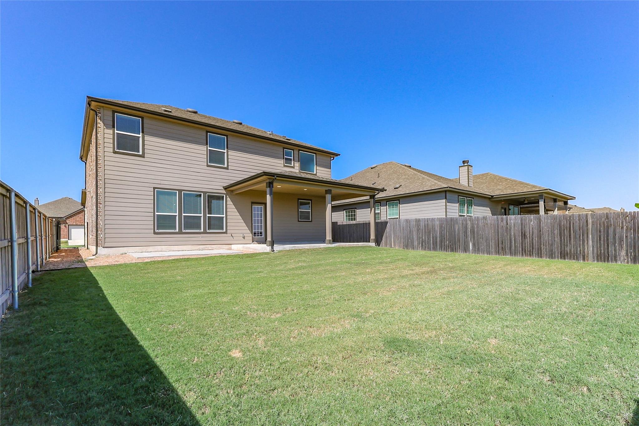 8203 Knoxville Trl, Austin, TX 78744