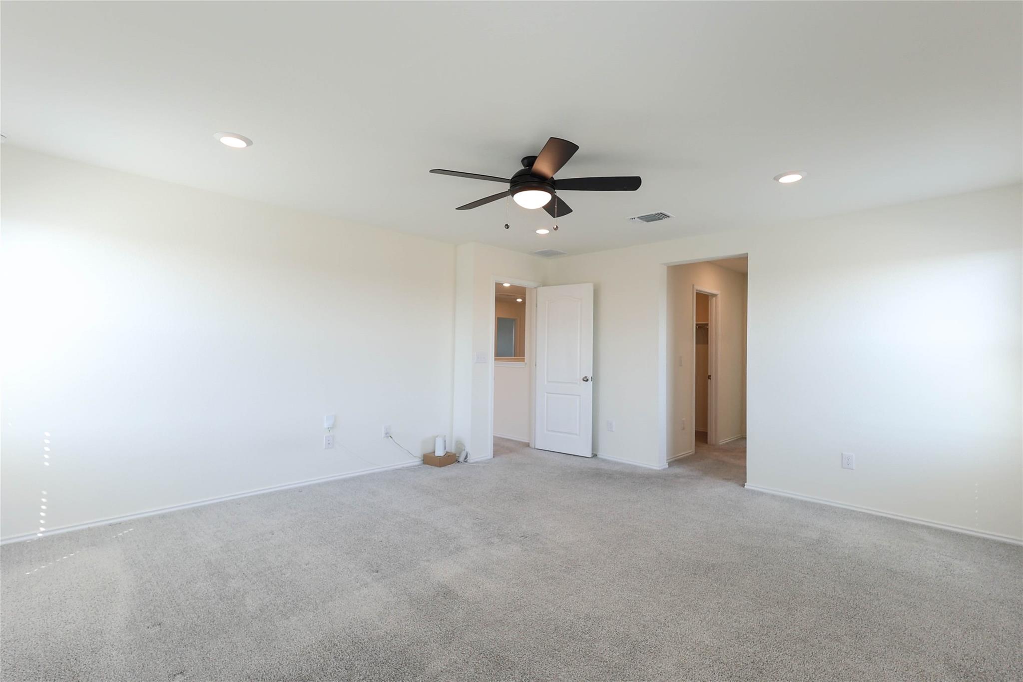 8203 Knoxville Trl, Austin, TX 78744