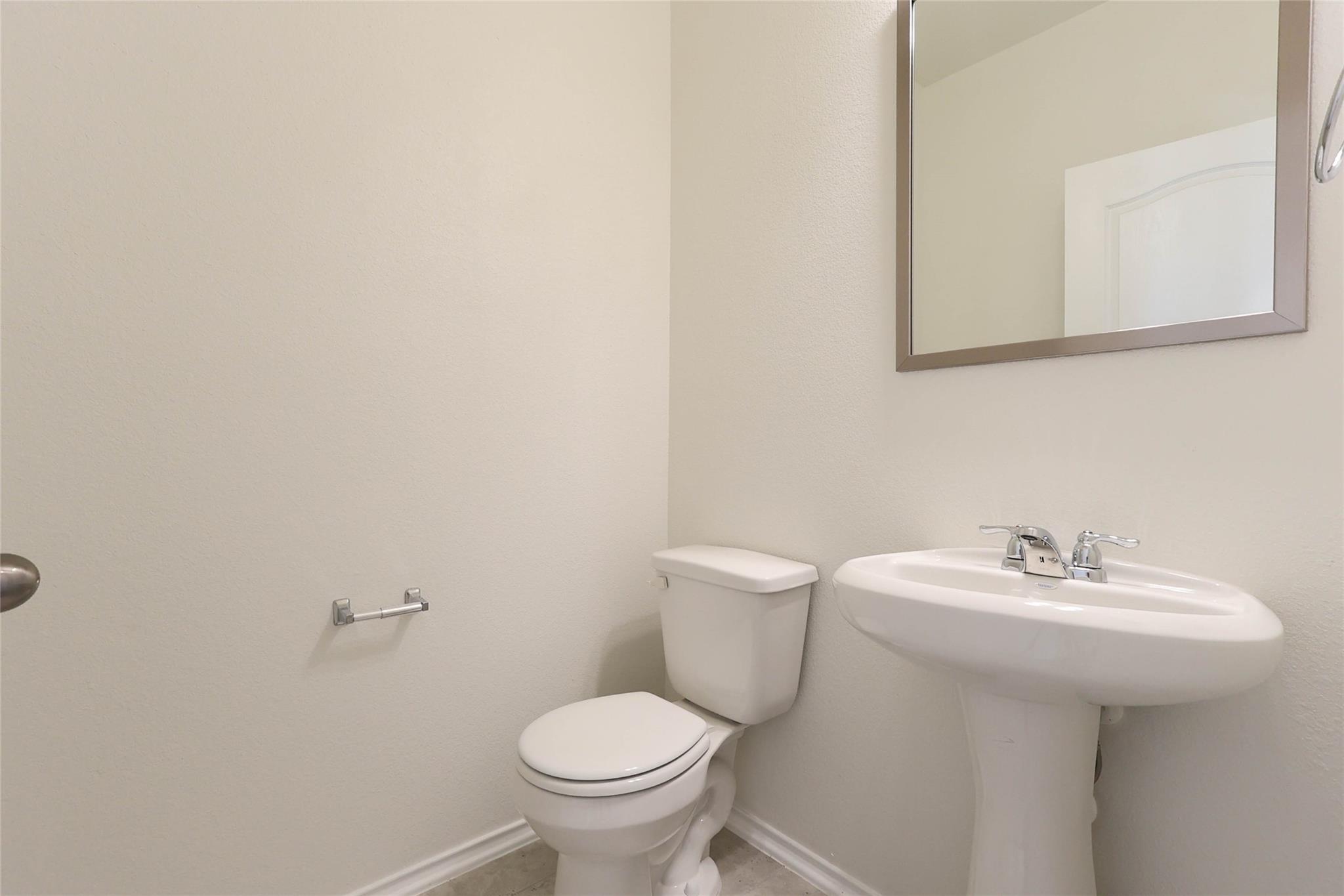 8203 Knoxville Trl, Austin, TX 78744