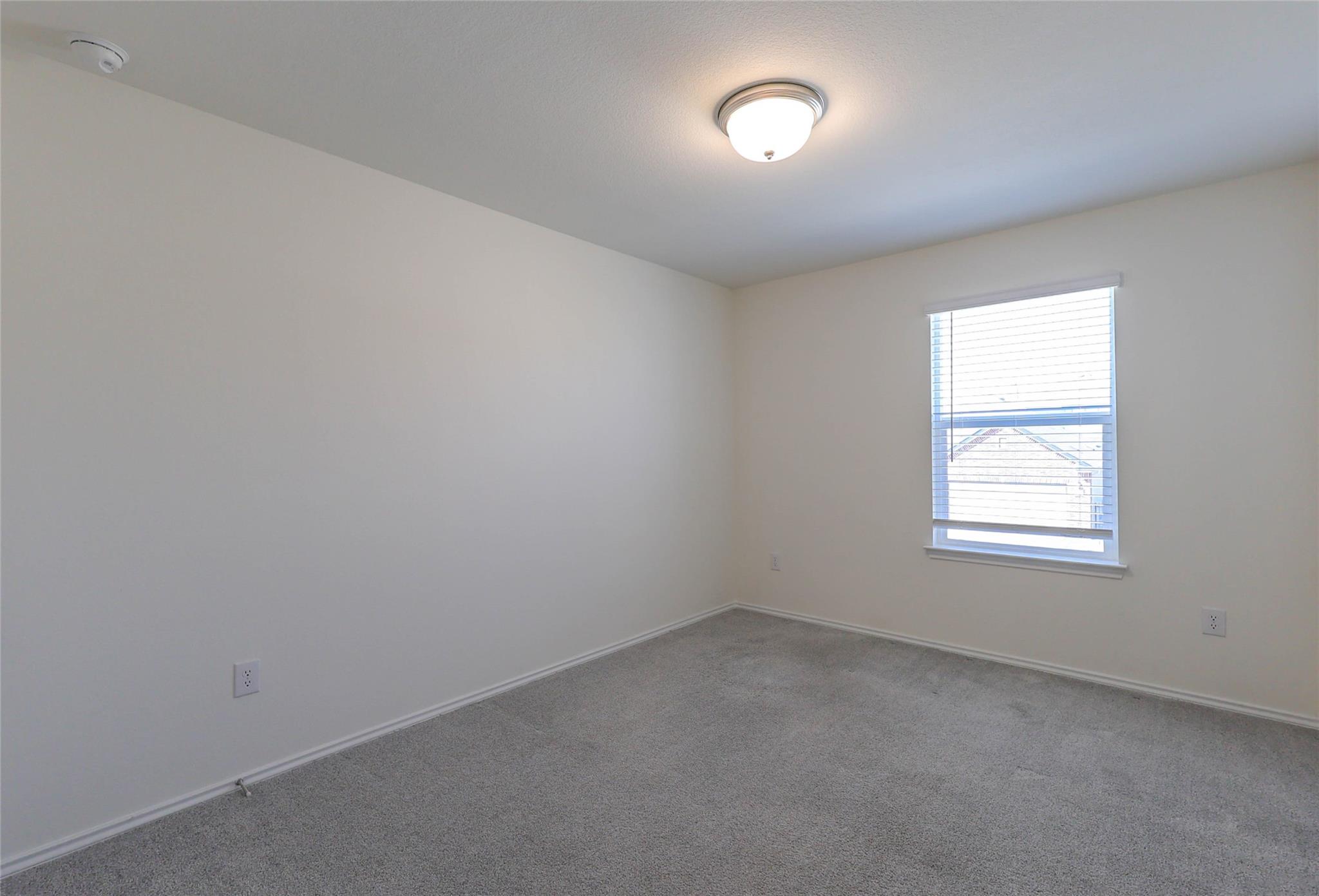 8203 Knoxville Trl, Austin, TX 78744