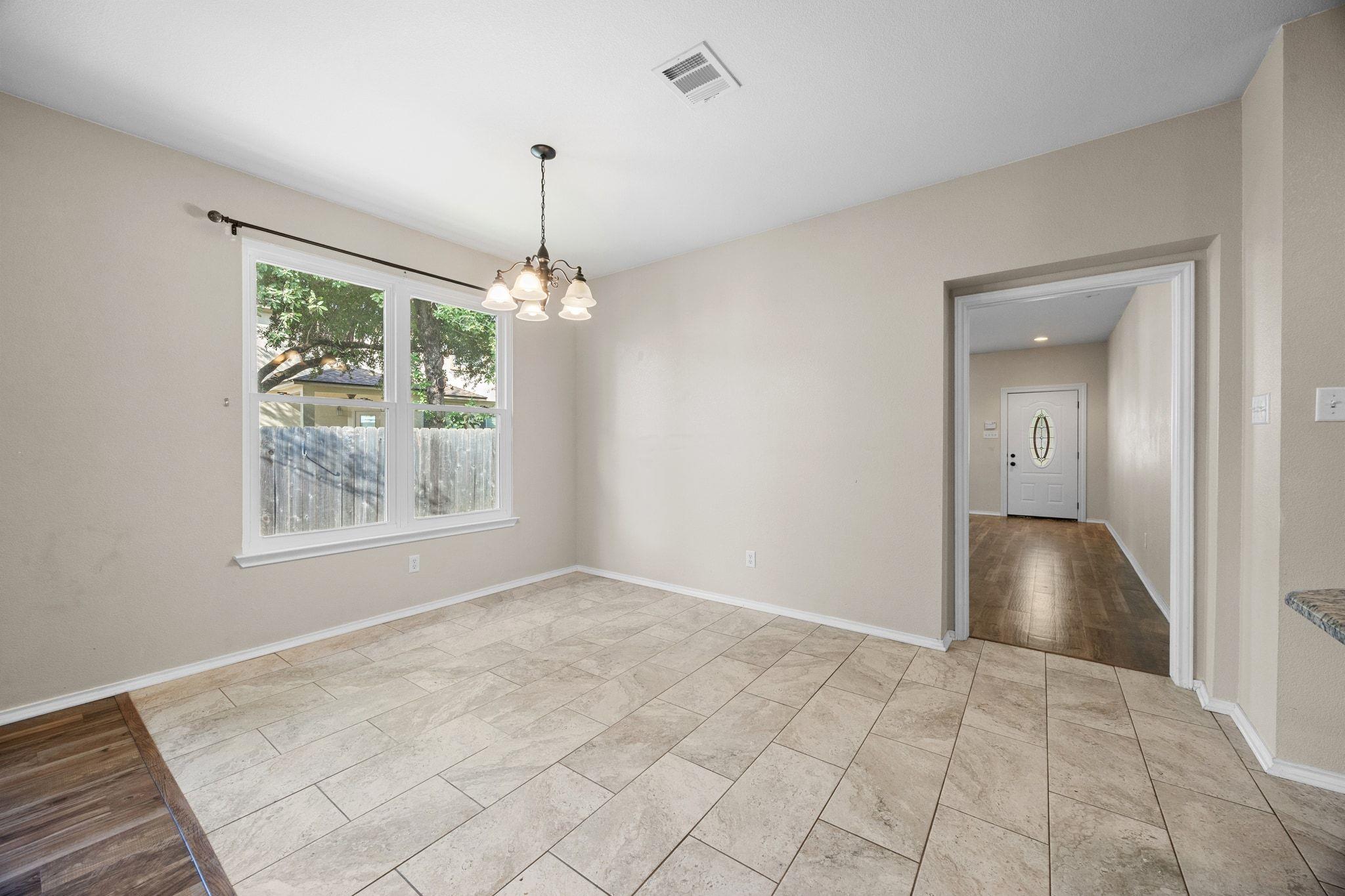 4409 Woodstock Dr, Georgetown, TX 78633