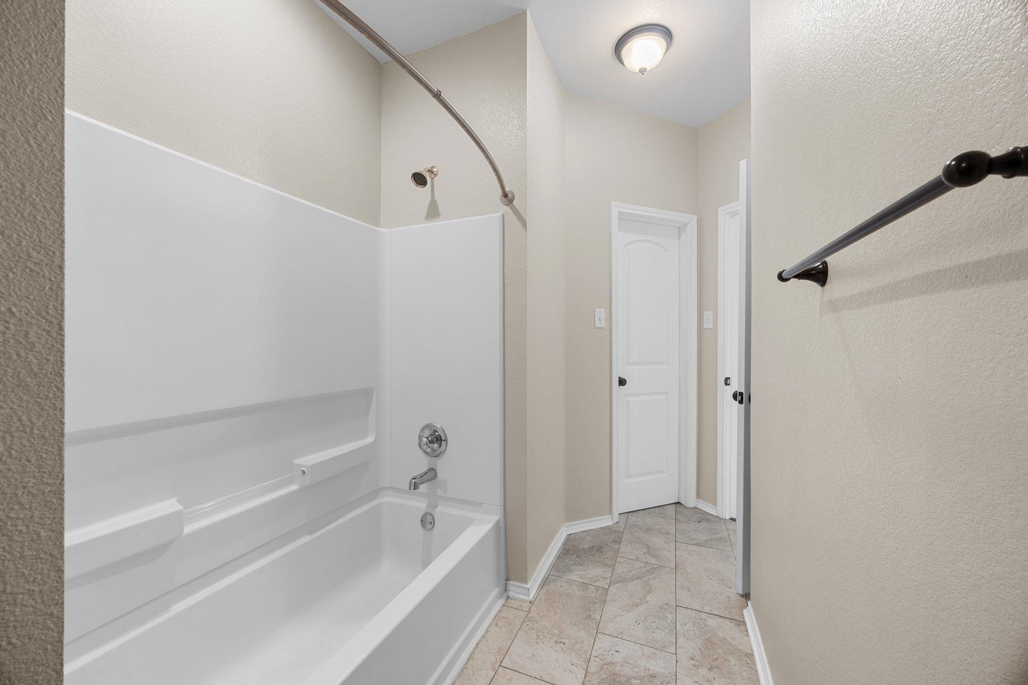 4409 Woodstock Dr, Georgetown, TX 78633