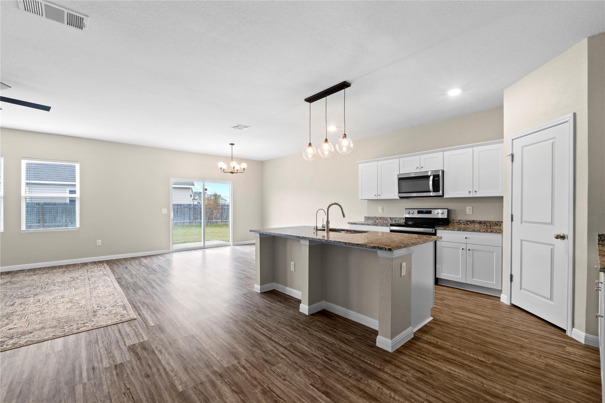 12812 Samuel Adams Dr, Manor, TX 78653