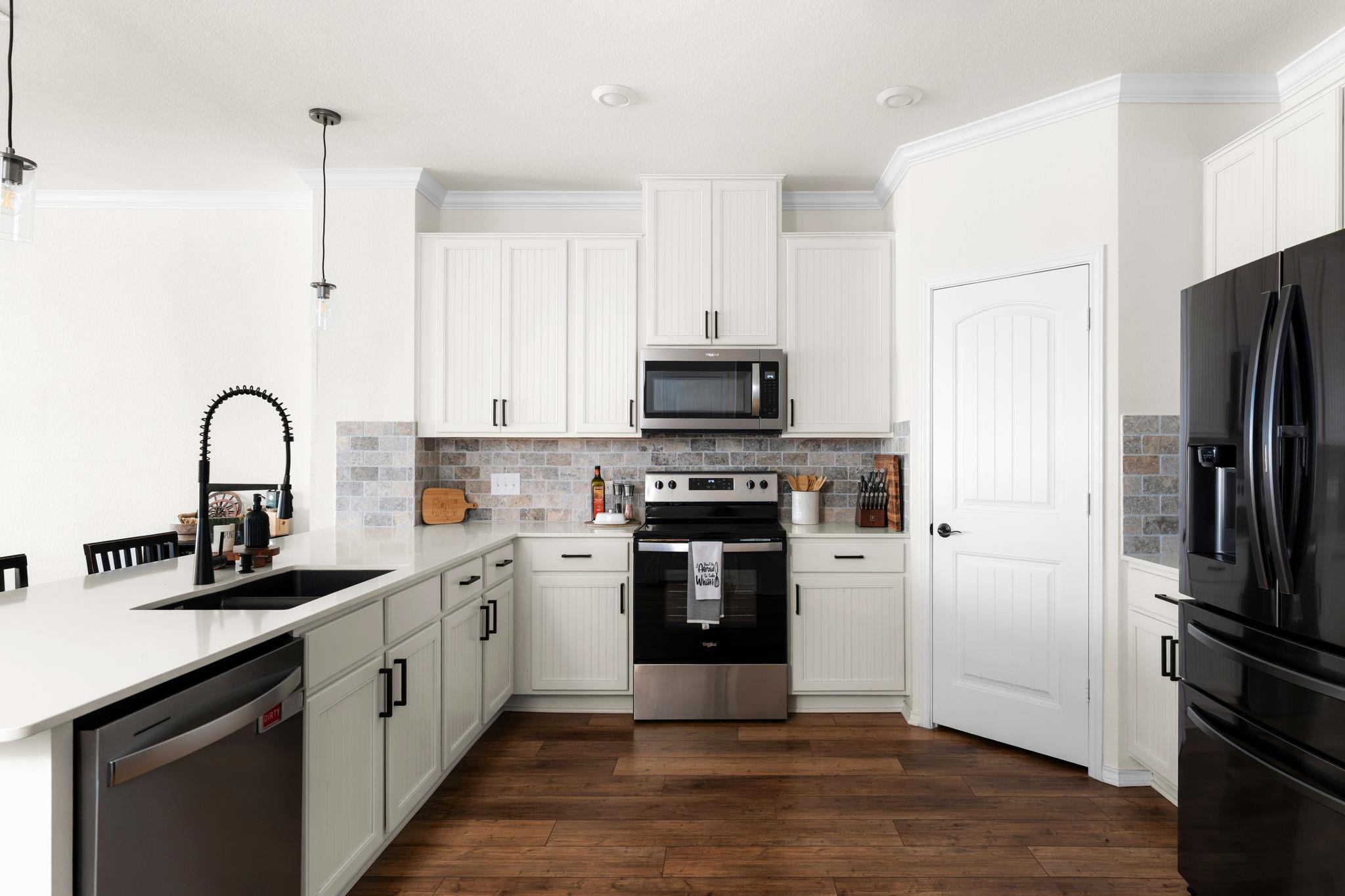 7810 Song Sparrow Dr # 2, Austin, TX 78744