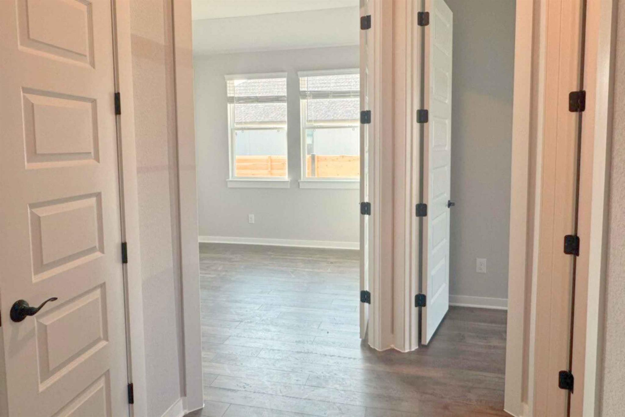 1013 Rollingwood Trl, Georgetown, TX 78633