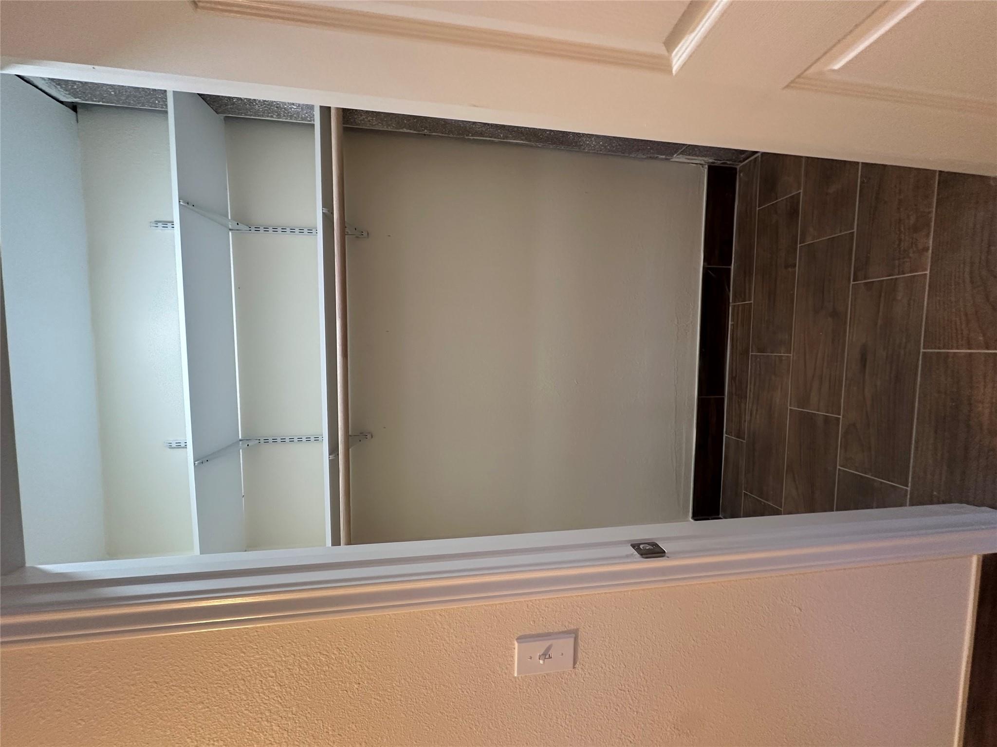 170 Interstate Dr # F, Buda, TX 78610