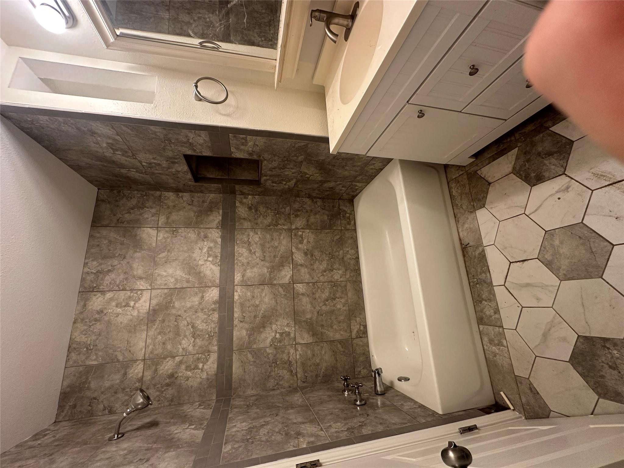 170 Interstate Dr # F, Buda, TX 78610