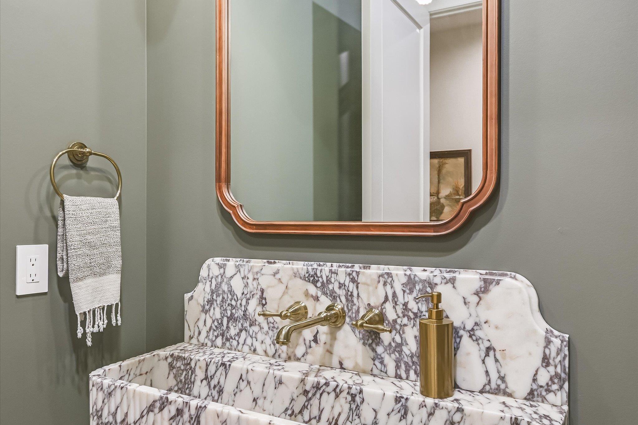 321 Flatcreek Trl, Wimberley, TX 78676