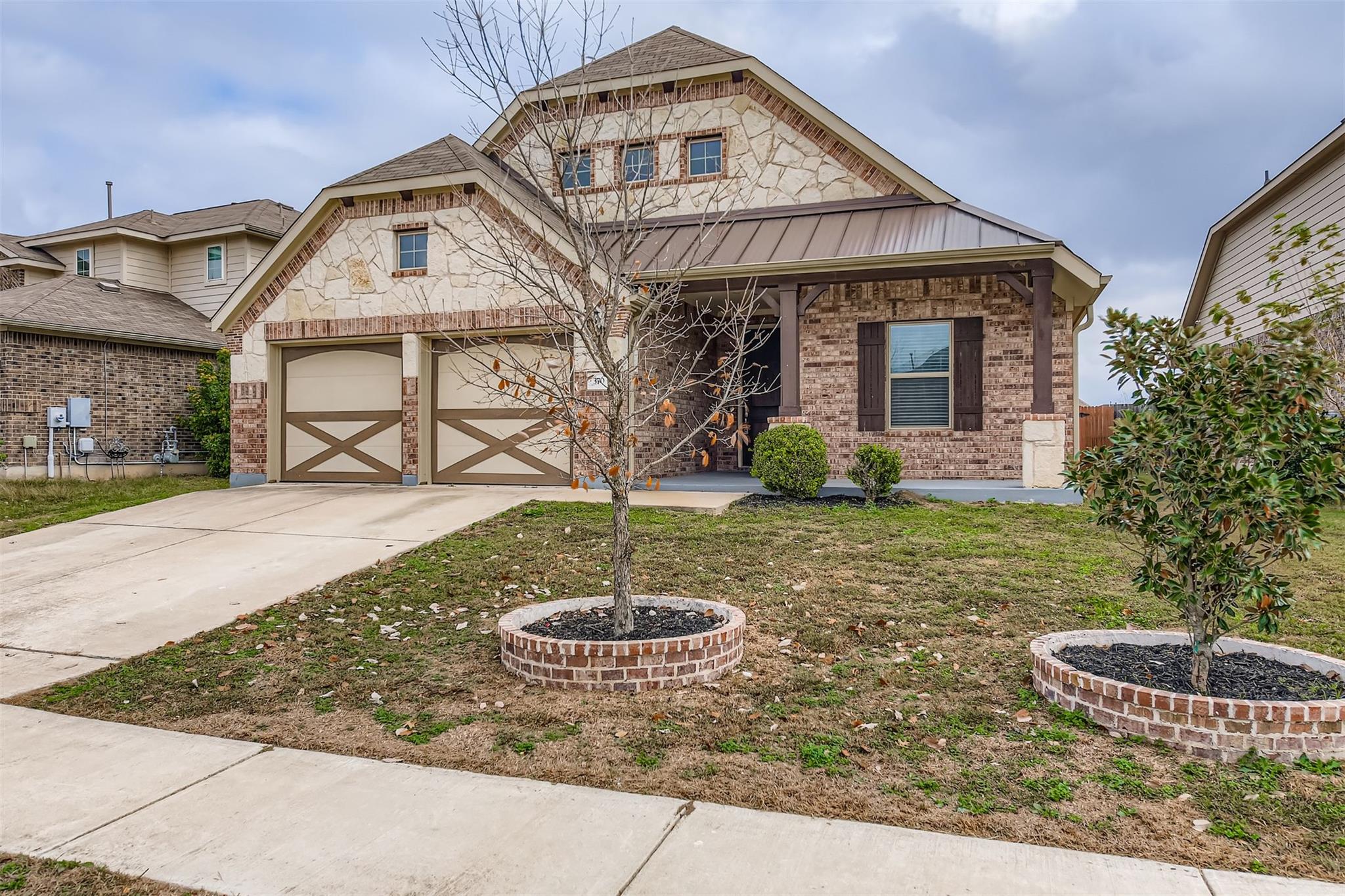 370 Vista Gardens Dr, Buda, TX 78610
