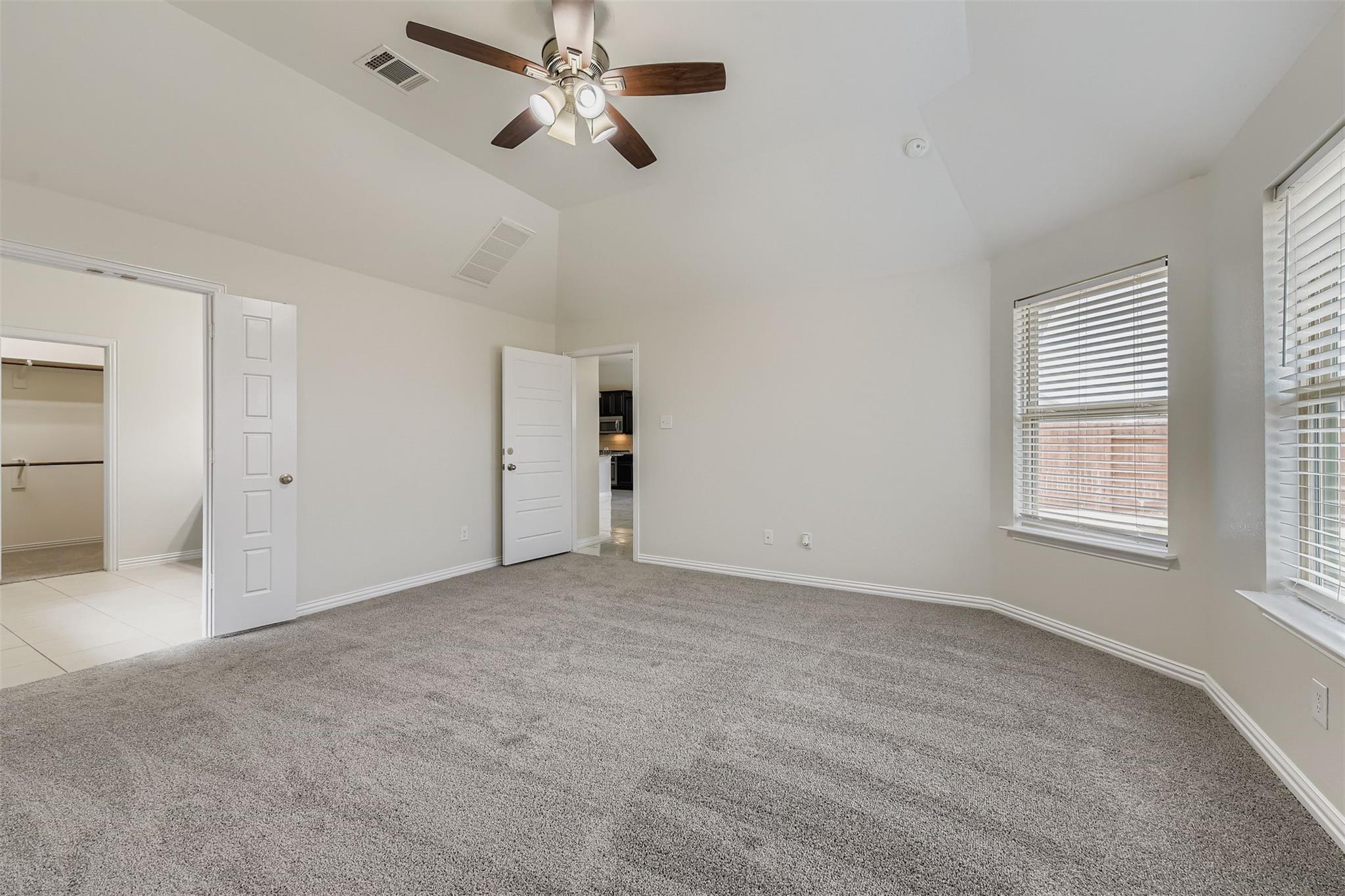 370 Vista Gardens Dr, Buda, TX 78610