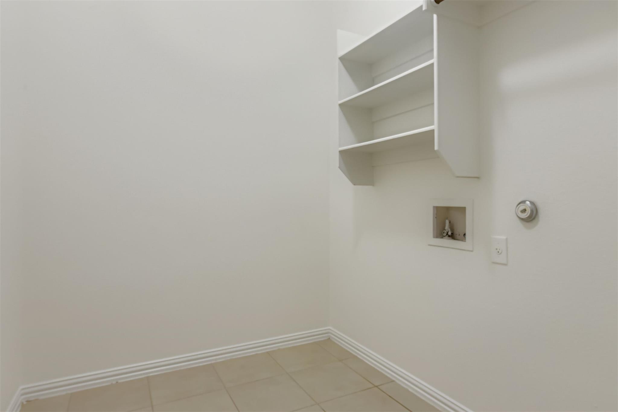 370 Vista Gardens Dr, Buda, TX 78610