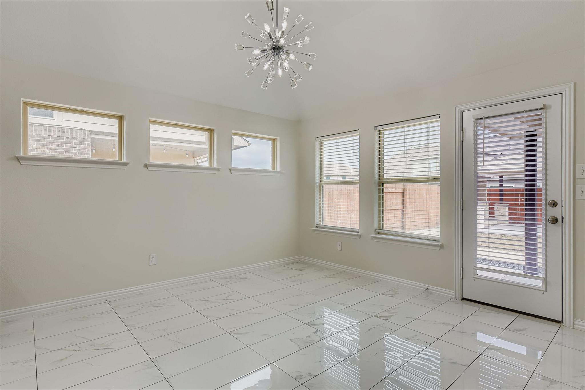 370 Vista Gardens Dr, Buda, TX 78610