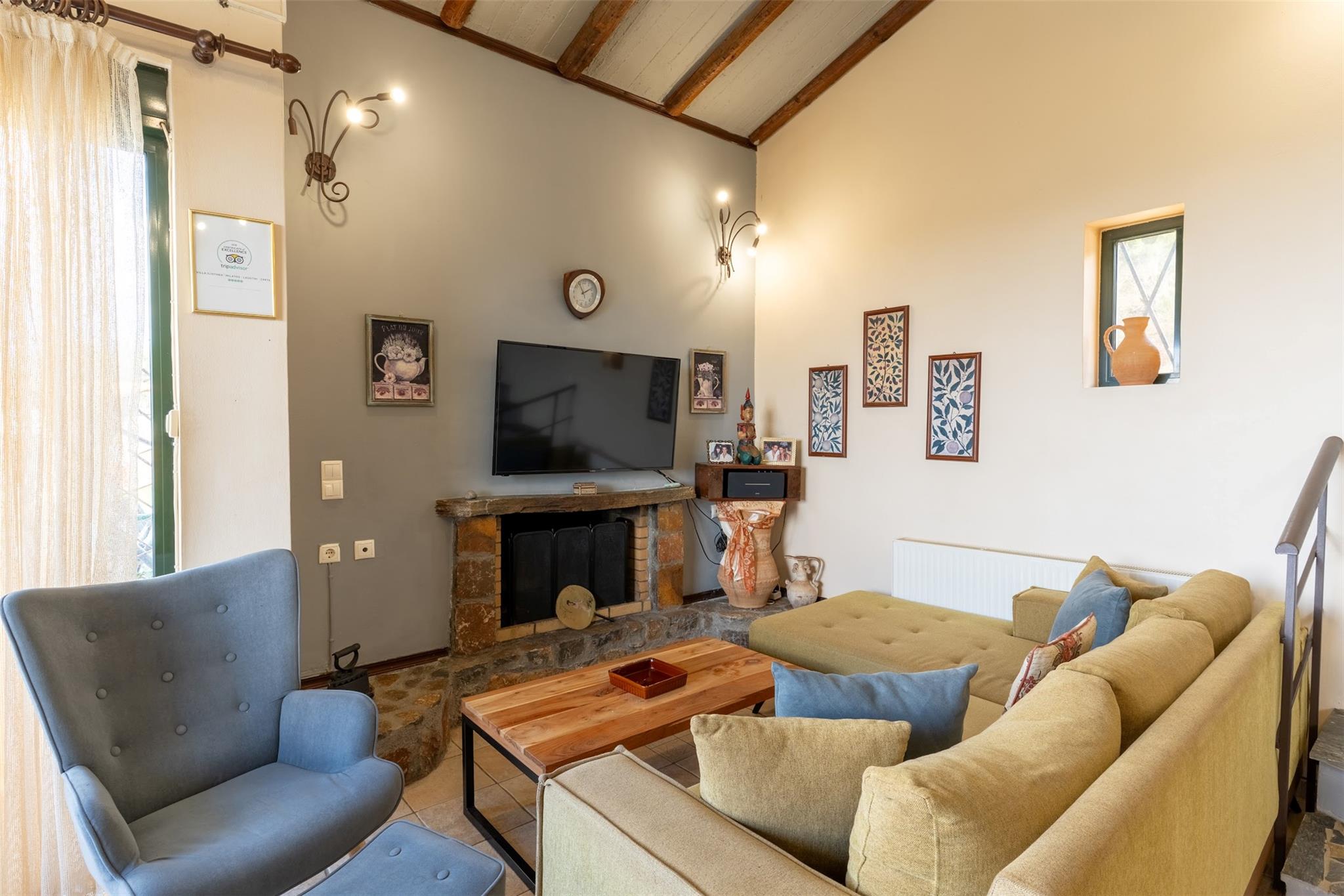 0 Villa Iliothea, Out of State 72400