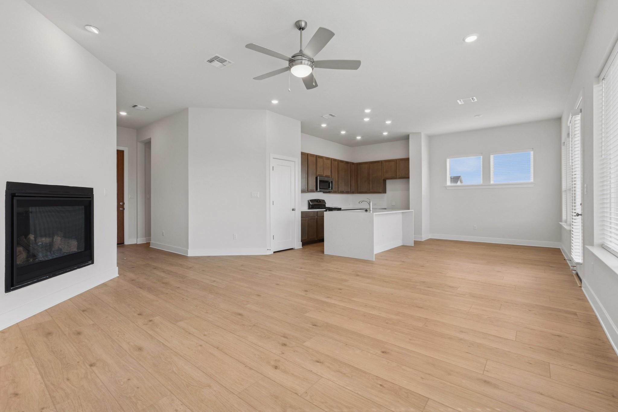 272 Pine Bark Dr, Buda, TX 78610