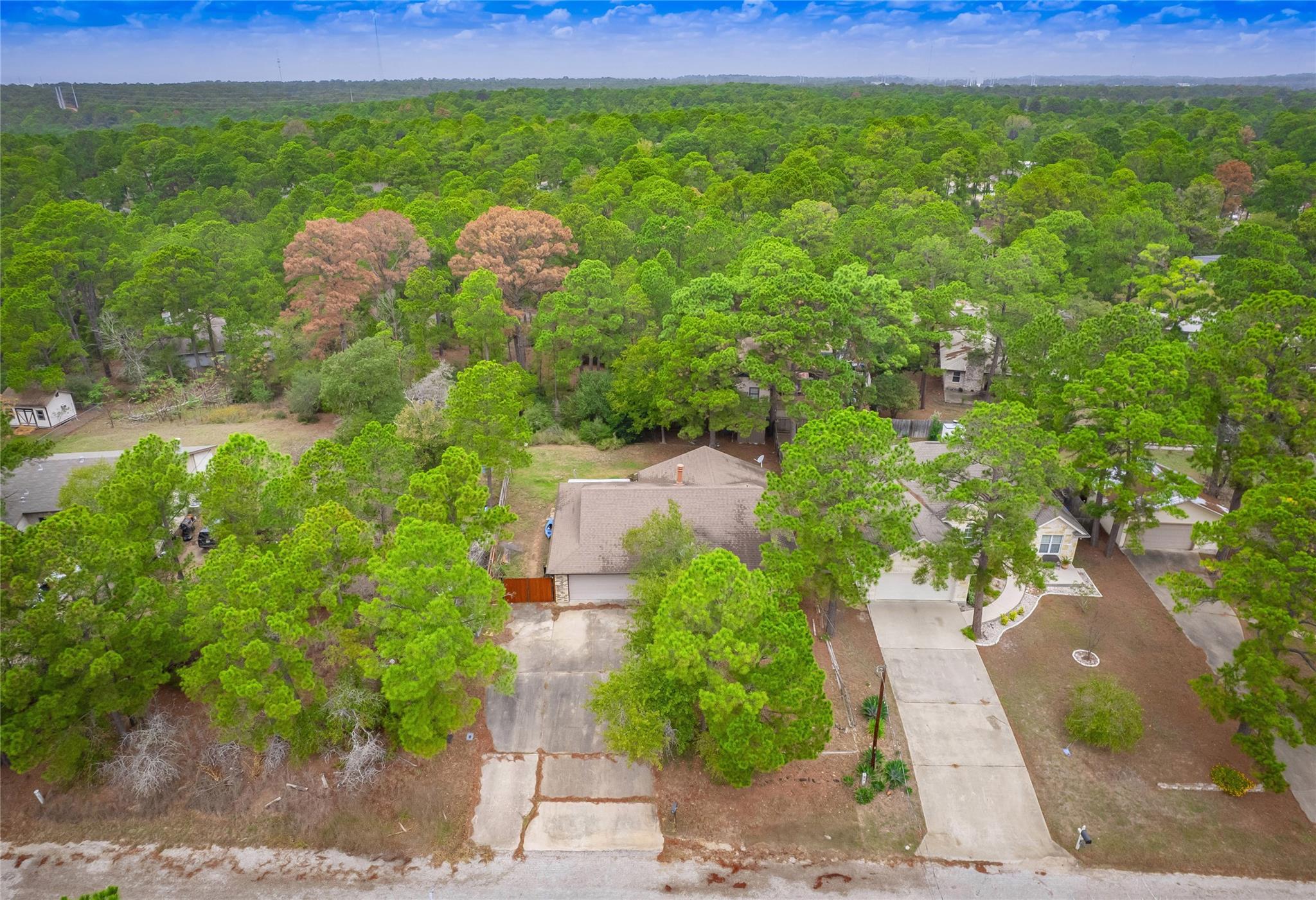 108 Lei Ct, Bastrop, TX 78602