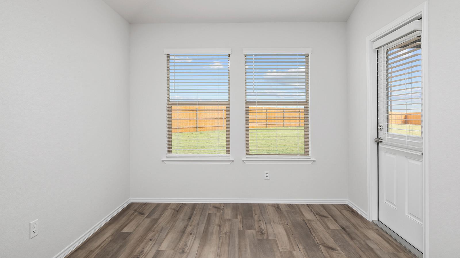 132 McNamara Ct, Jarrell, TX 76537