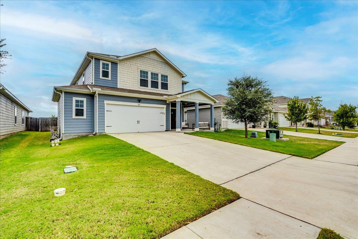217 Seneca Loop, Kyle, TX 78640