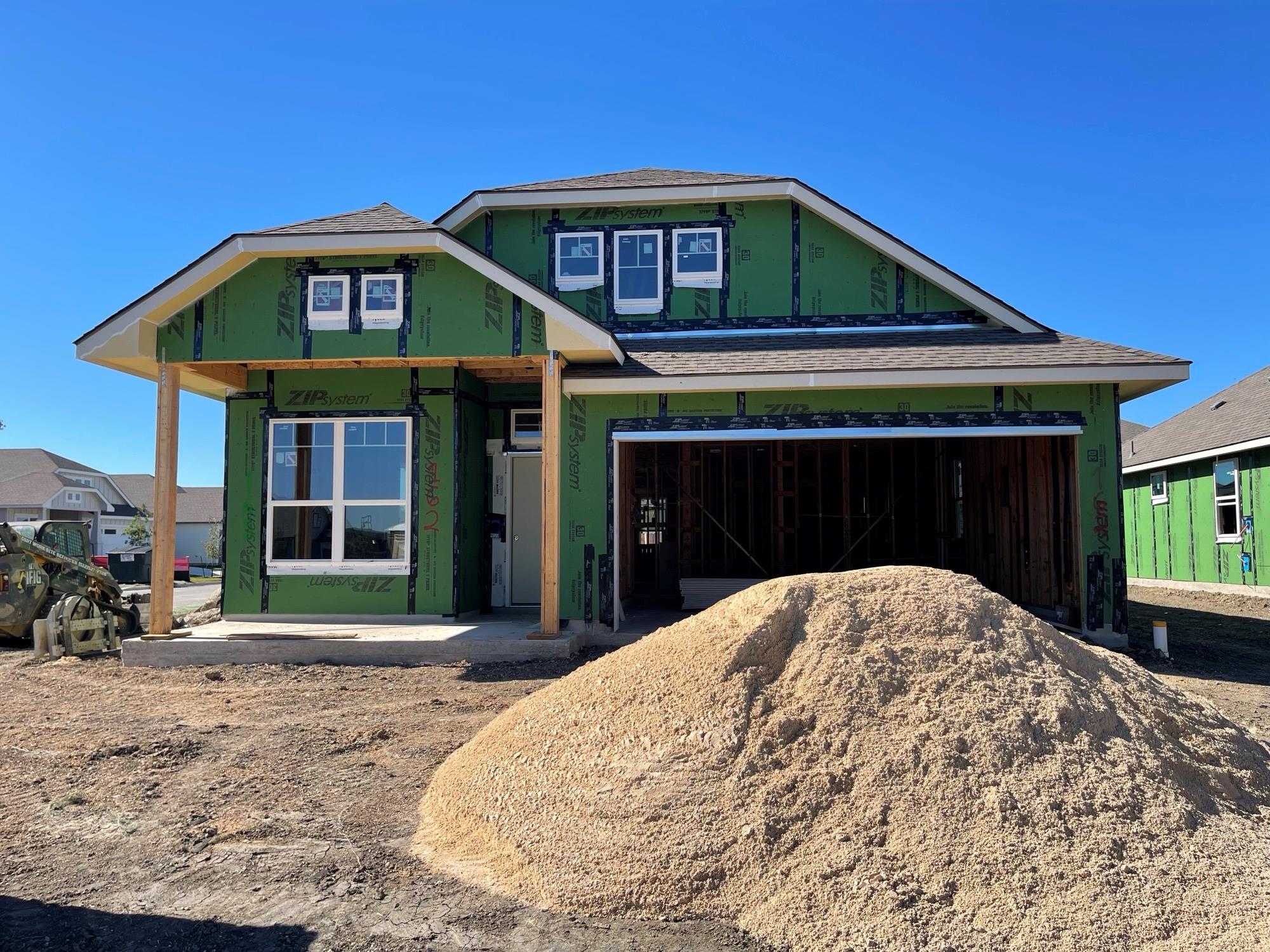 162 Paul Pena Dr, San Marcos, TX 78666