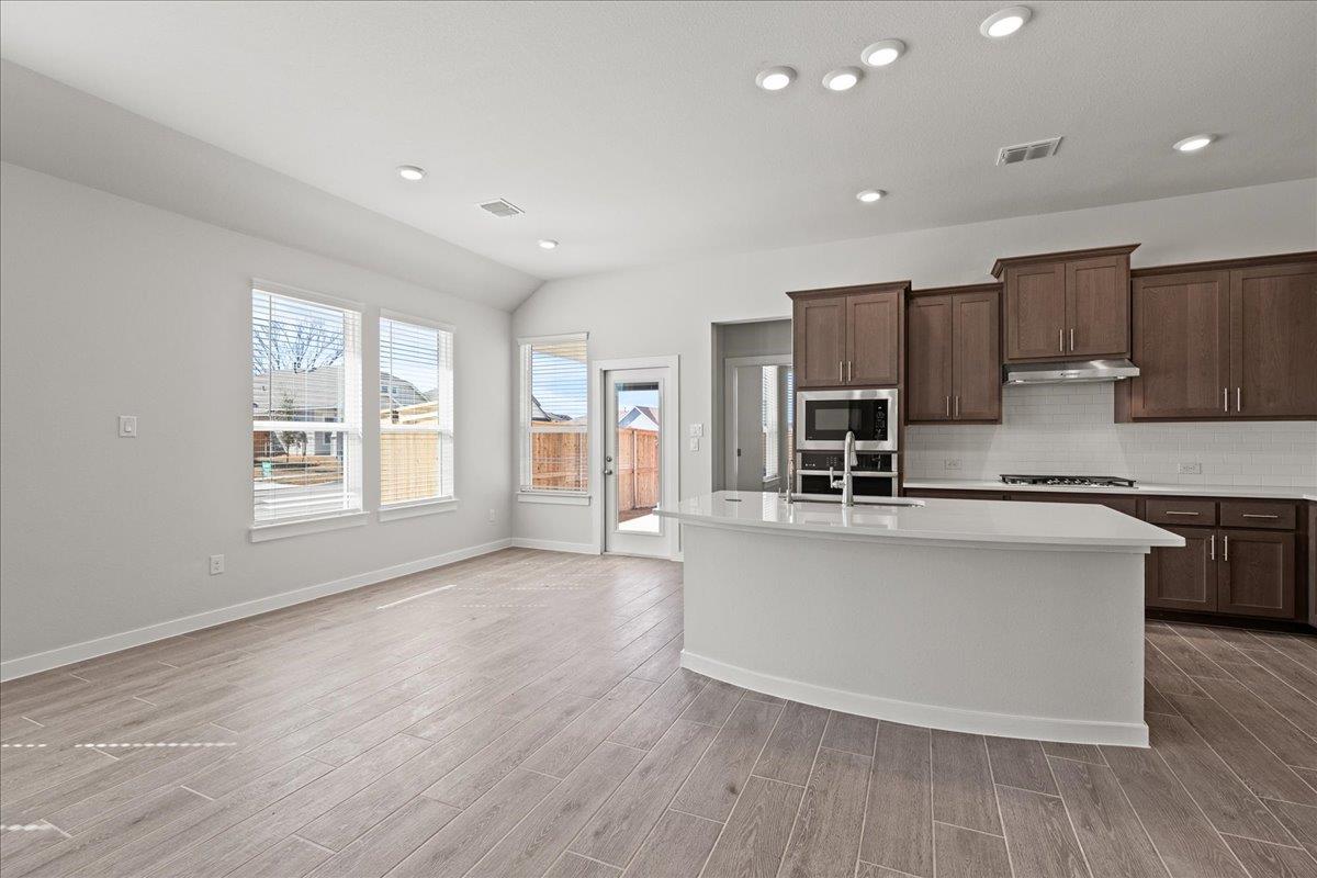 162 Paul Pena Dr, San Marcos, TX 78666