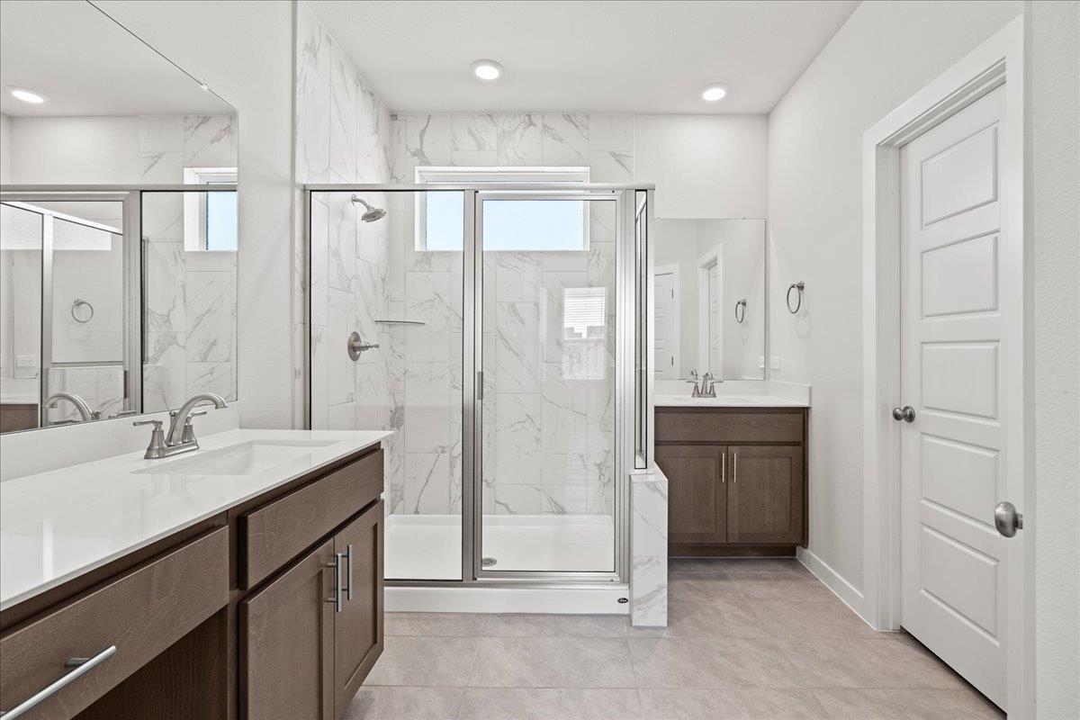 162 Paul Pena Dr, San Marcos, TX 78666