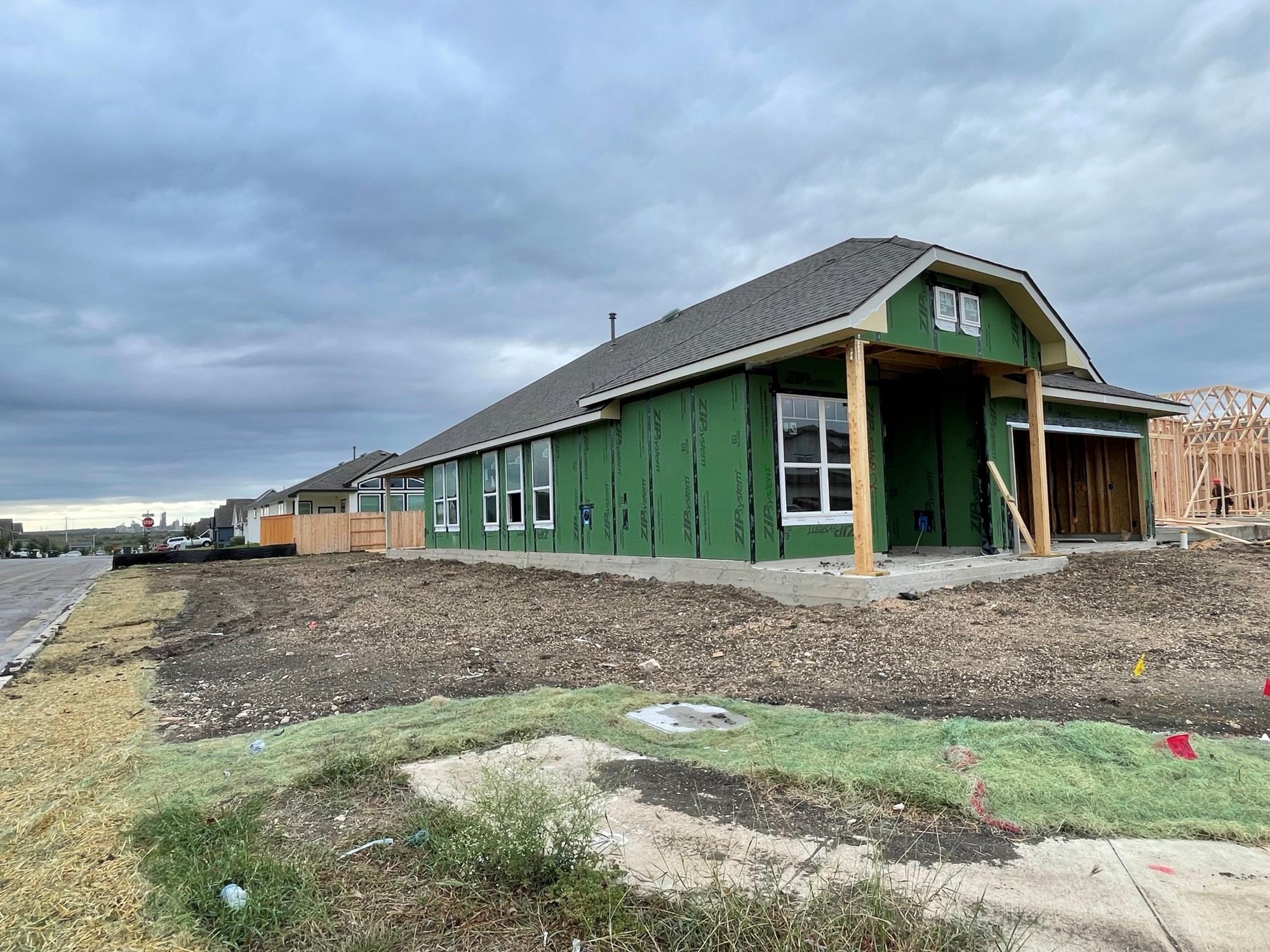 162 Paul Pena Dr, San Marcos, TX 78666