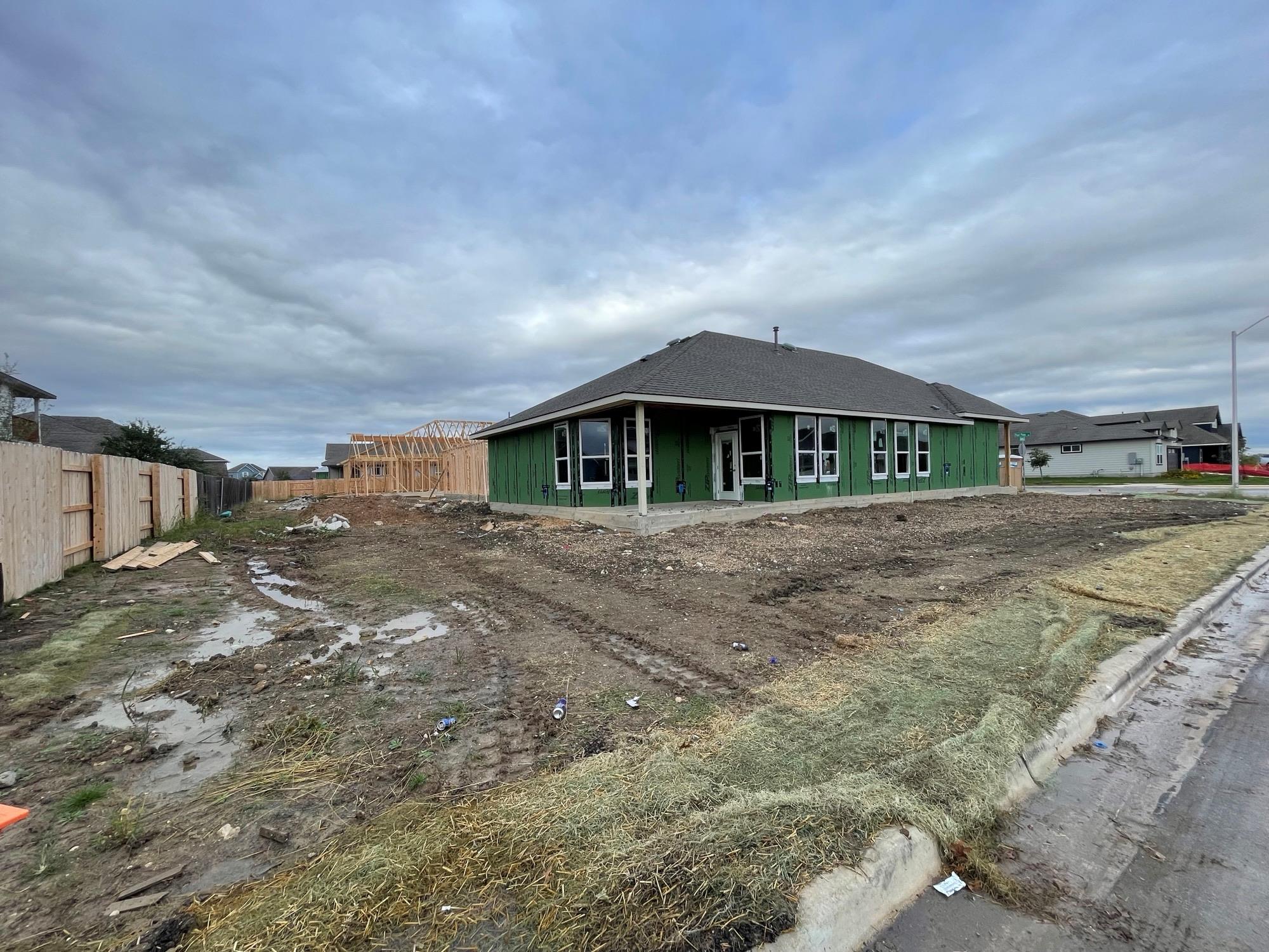 162 Paul Pena Dr, San Marcos, TX 78666