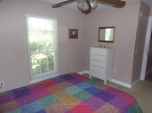 220 W Lakecrest Dr, Bluffton, TX 78607