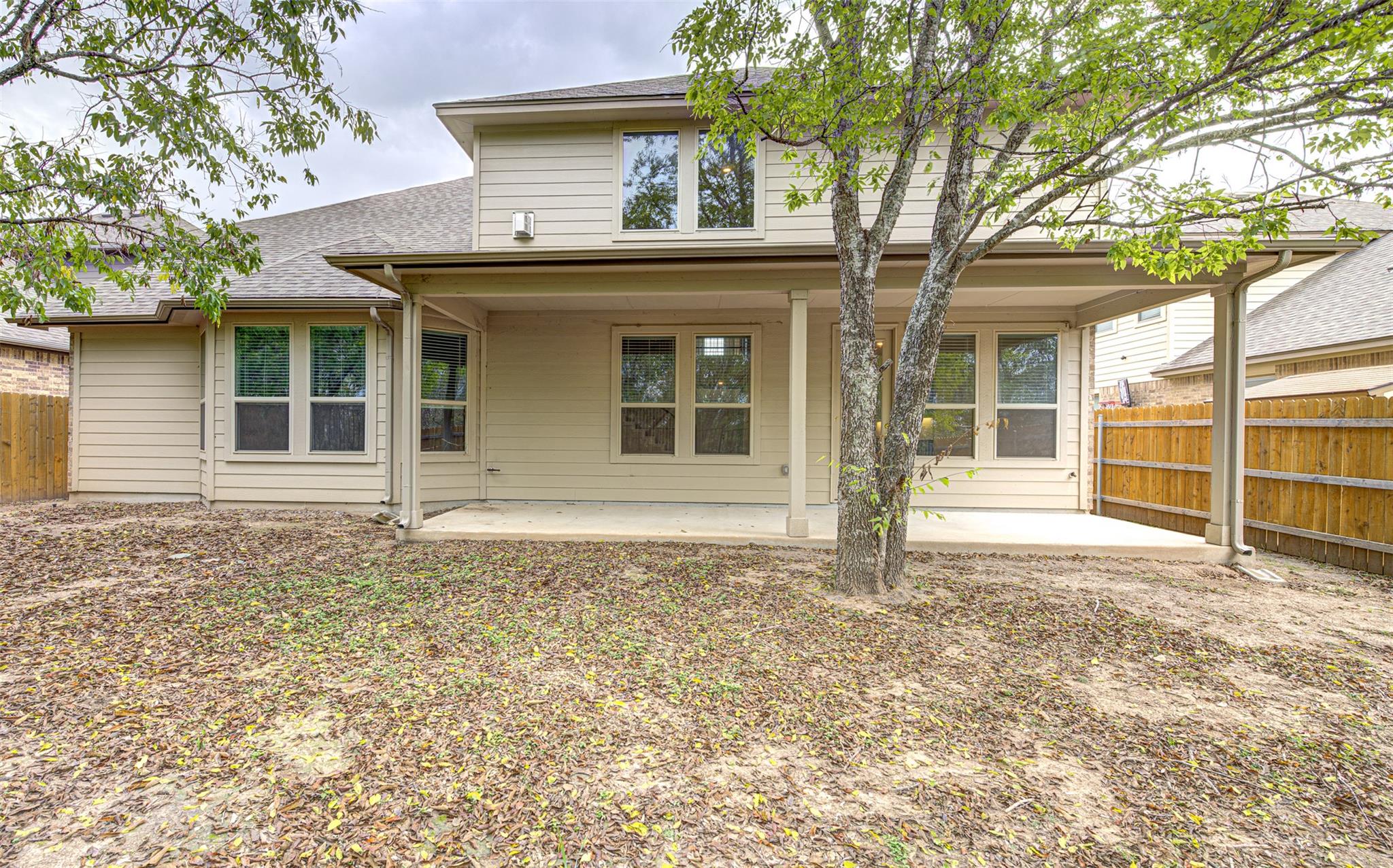 316 Buffalo Ridge Dr, Manchaca, TX 78652