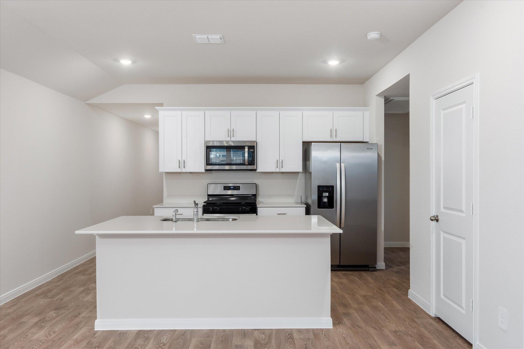 108 Raymondville Path, San Marcos, TX 78666