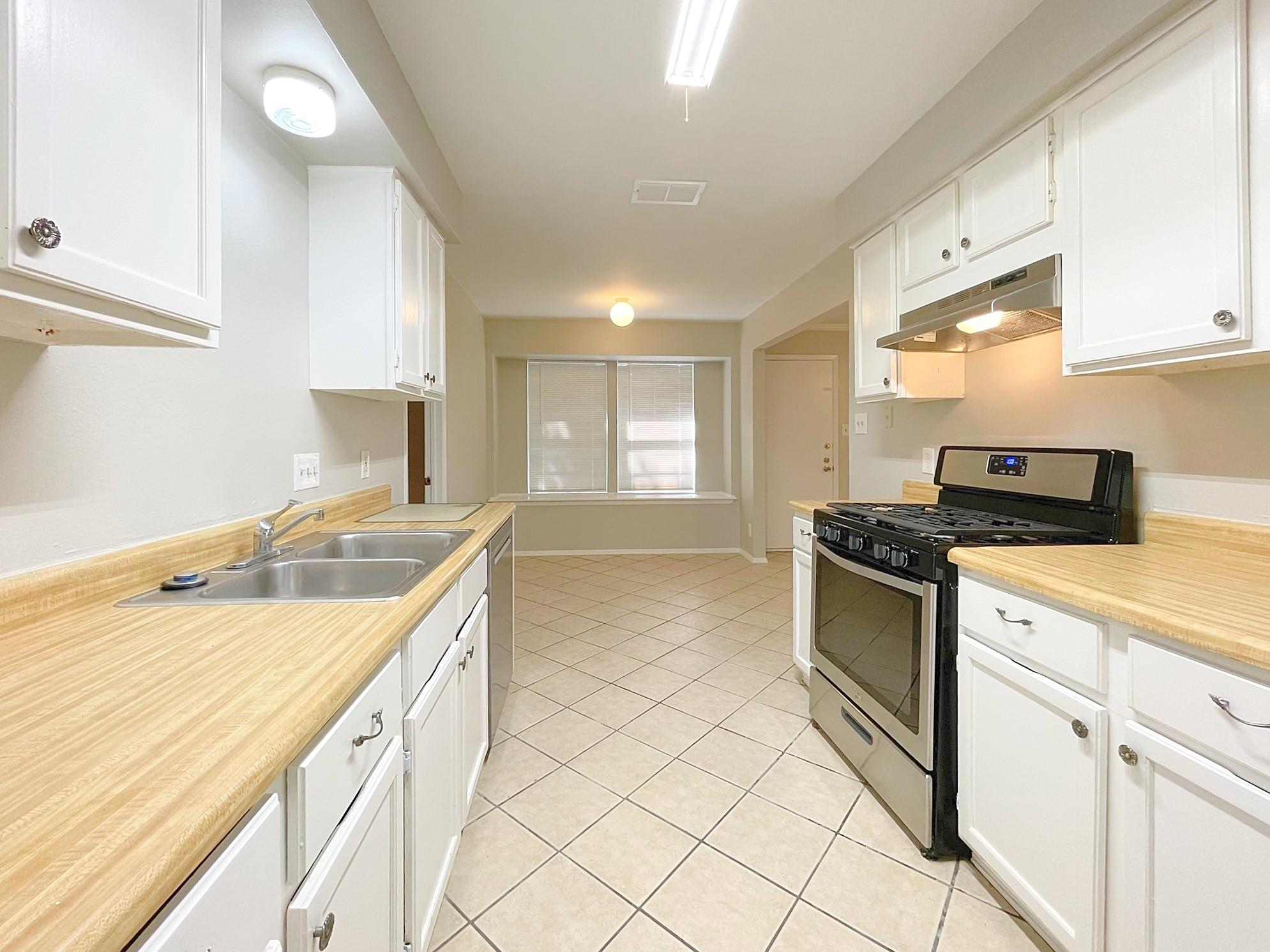 11108 BLOSSOM BELL Dr, Austin, TX 78758