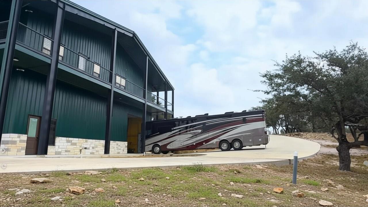 430 Cedar Mountain Dr, Marble Falls, TX 78654