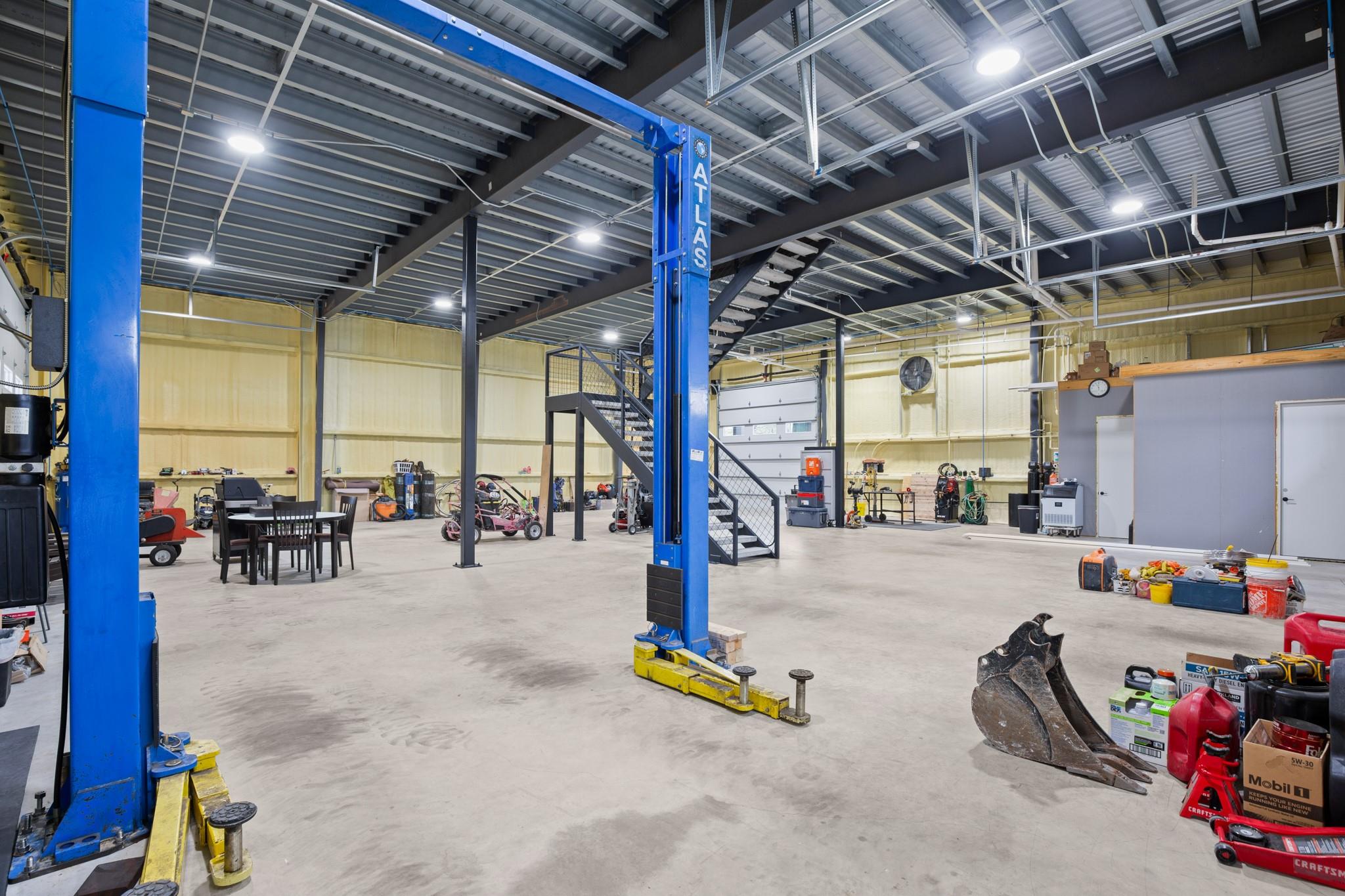 430 Cedar Mountain Dr, Marble Falls, TX 78654