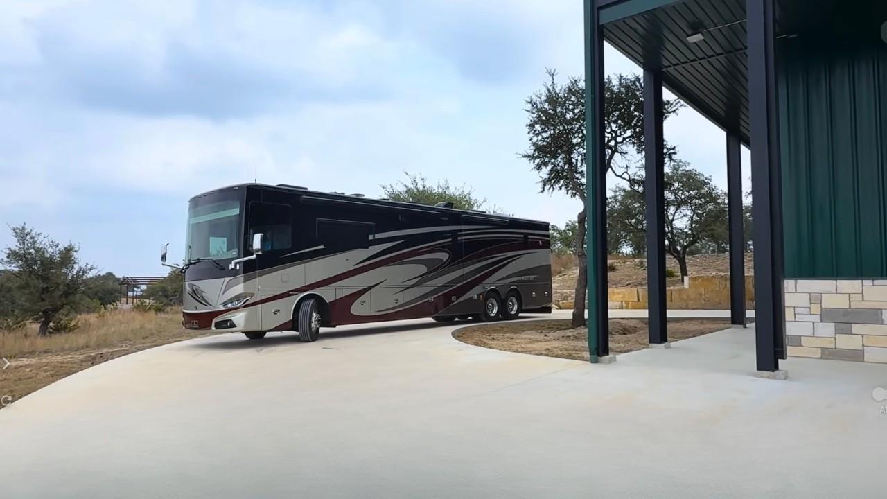 430 Cedar Mountain Dr, Marble Falls, TX 78654