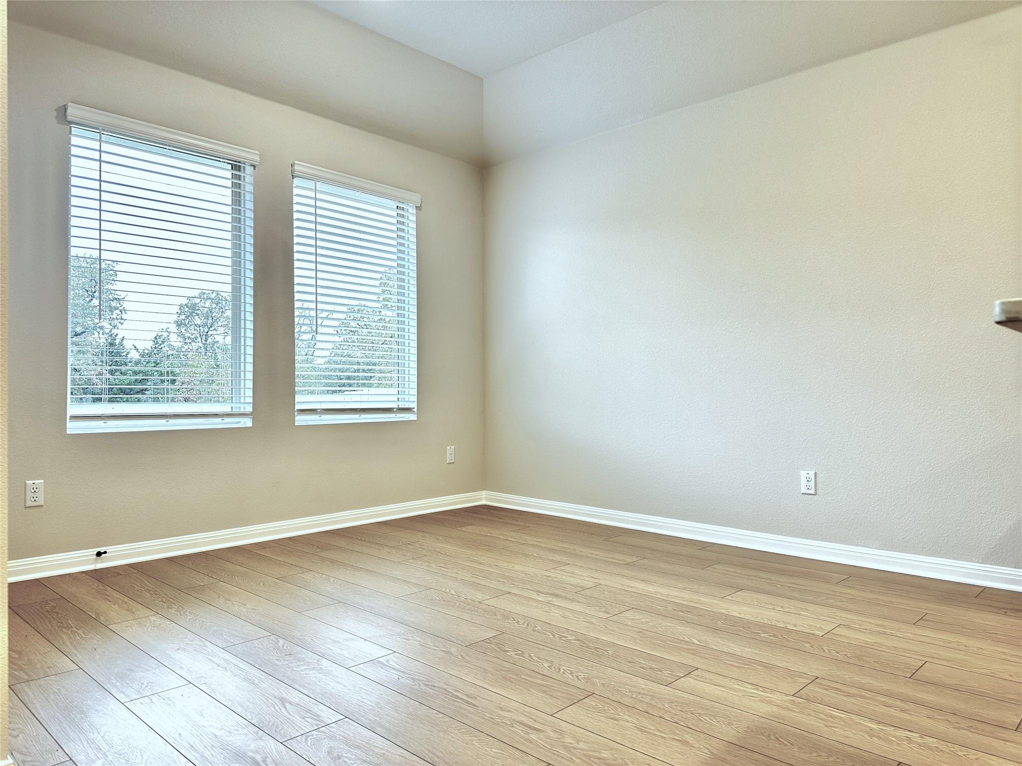 141 Rita Blanca Bnd, Bastrop, TX 78602